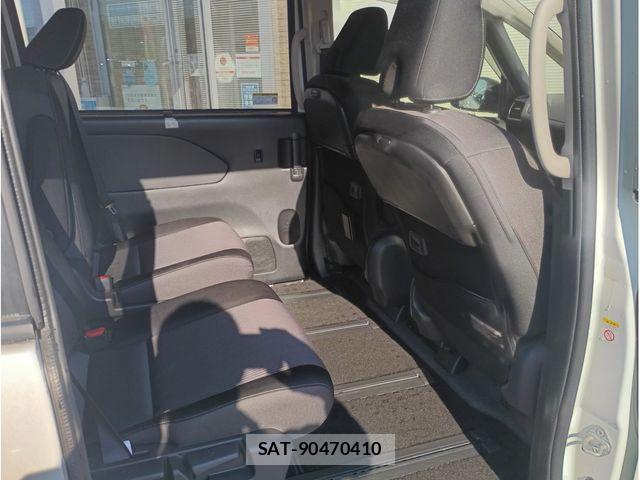 Nissan SERENA 2022-03 7457582-4