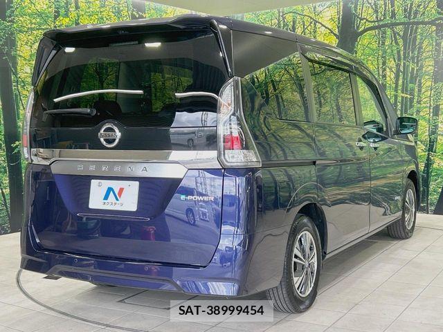 Nissan SERENA 2019-10 7457594-17