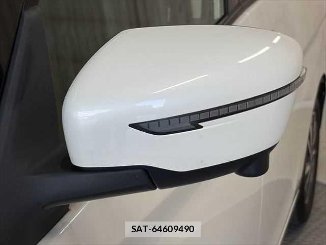 Nissan SERENA 2021-05 7457584-27