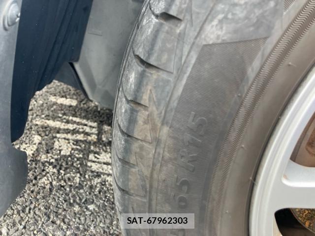 Nissan SERENA 2002-09 7457596-10