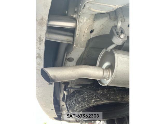 Nissan SERENA 2002-09 7457596-11