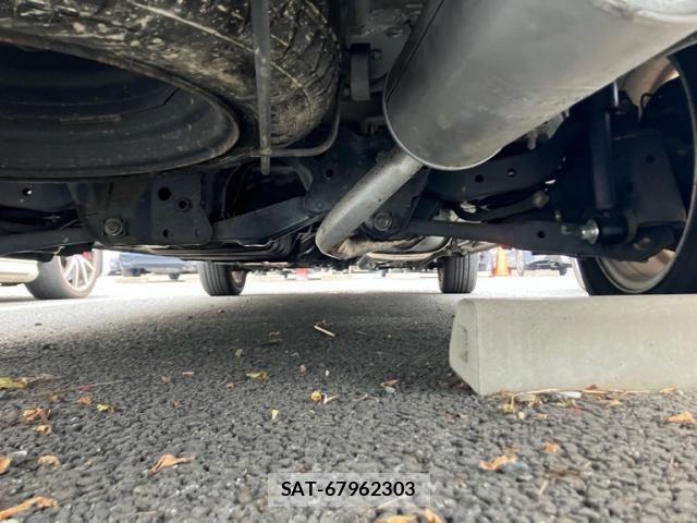 Nissan SERENA 2002-09 7457596-12