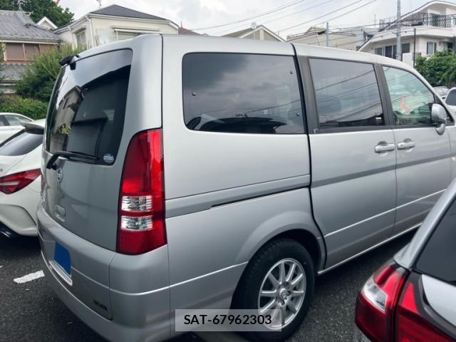 Nissan SERENA 2002-09 7457596-2