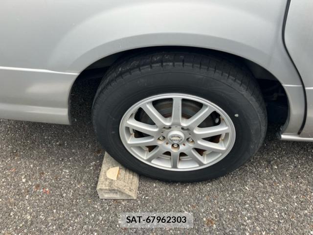 Nissan SERENA 2002-09 7457596-6