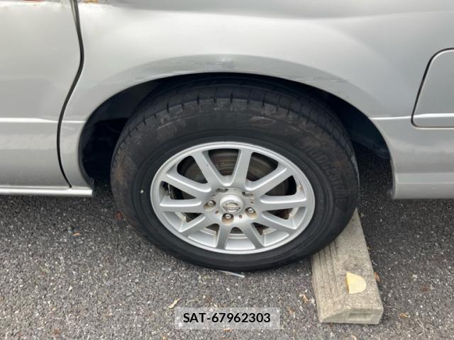 Nissan SERENA 2002-09 7457596-7