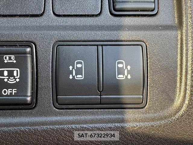Nissan SERENA 2020-09 7457572-5