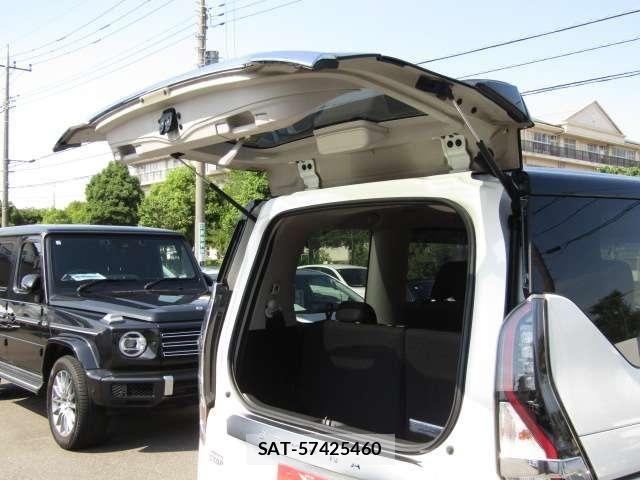 Nissan SERENA 2020-02 7457580-11