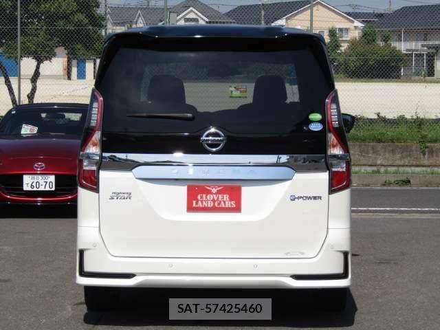 Nissan SERENA 2020-02 7457580-19