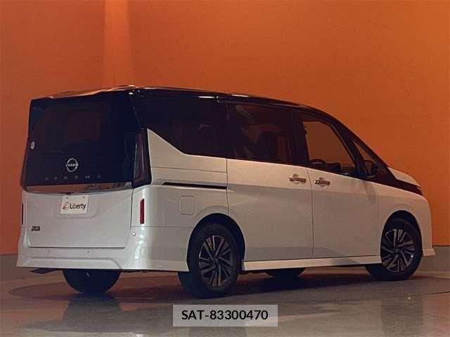 Nissan SERENA 2023-07 7457555-11