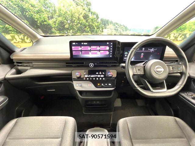 Nissan SERENA 2023-10 7502716-1