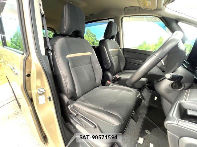 Nissan SERENA 2023-10 7502716-7