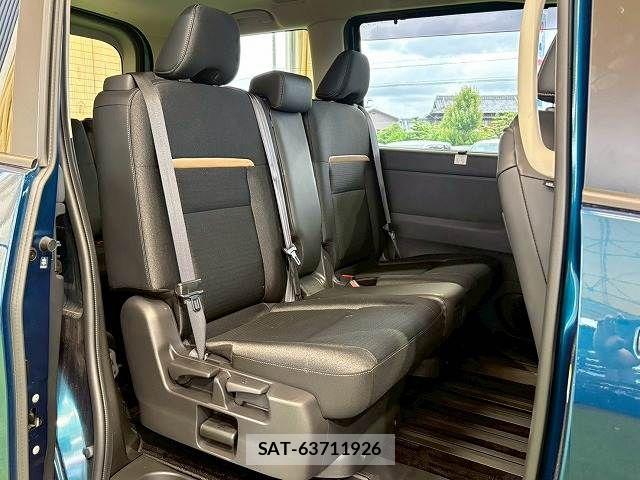 Nissan SERENA 2023-09 7502717-9