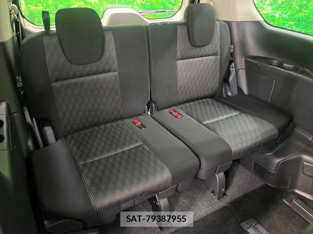 Nissan SERENA 2021-11 7502742-11