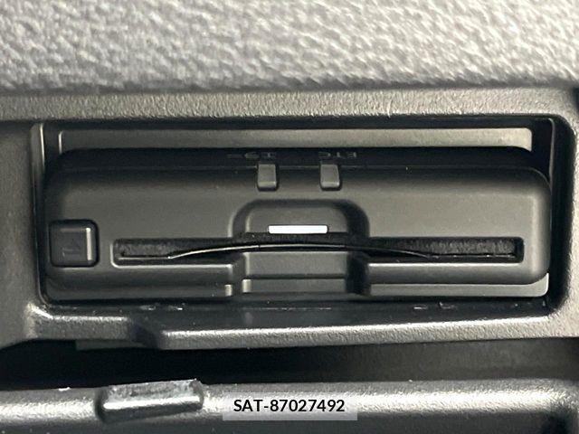 Nissan SERENA 2021-09 7502732-7