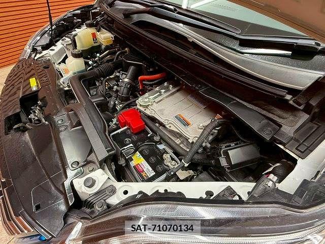 Nissan SERENA 2020-04 7502731-13