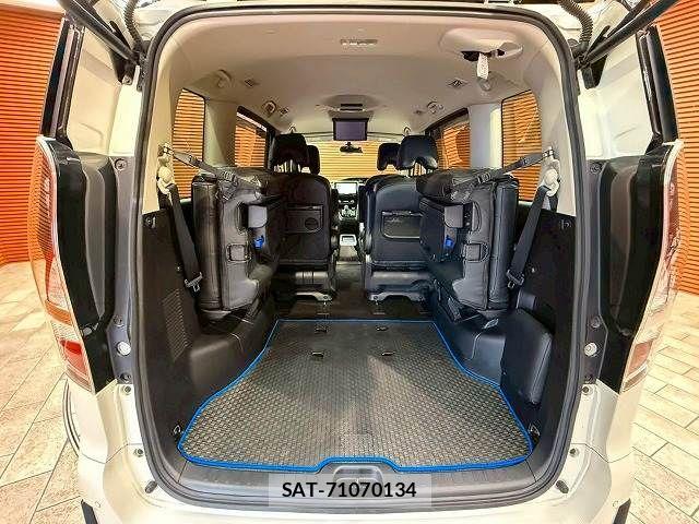 Nissan SERENA 2020-04 7502731-18