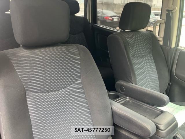 Nissan SERENA 2011-12 7502750-11