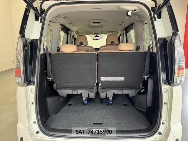 Nissan SERENA 2019-03 7502735-12