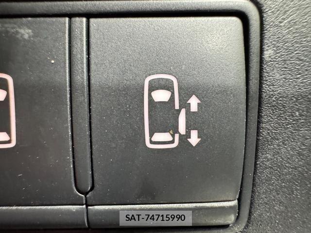 Nissan SERENA 2019-03 7502735-17