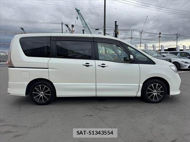 Nissan SERENA 2012-07 7502748-11