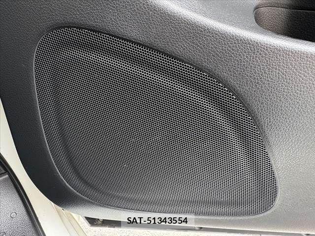 Nissan SERENA 2012-07 7502748-29
