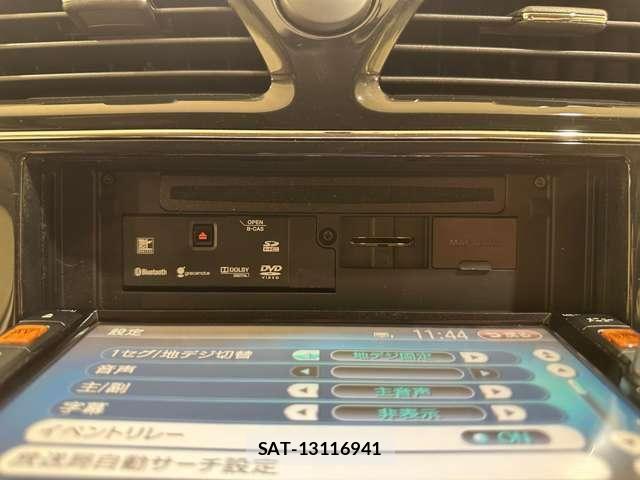 Nissan SERENA 2012-06 7509958-23