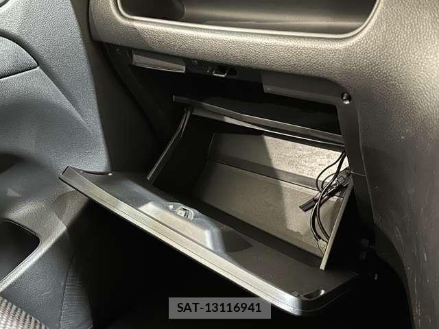 Nissan SERENA 2012-06 7509958-28
