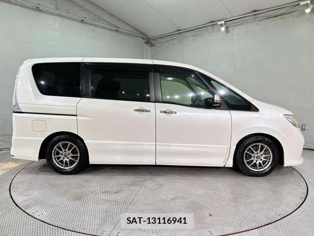 Nissan SERENA 2012-06 7509958-3