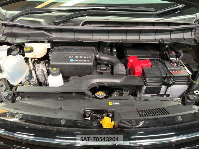 Nissan SERENA 2023-09 7502710-17
