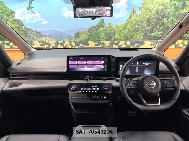 Nissan SERENA 2023-09 7502710-1