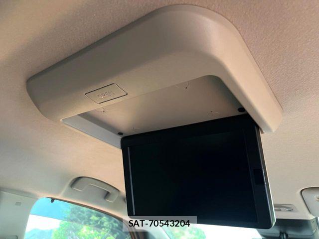 Nissan SERENA 2023-09 7502710-2