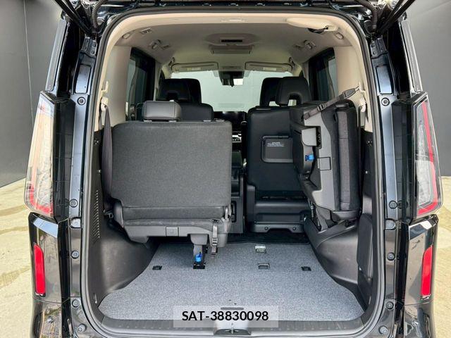Nissan SERENA 2023-04 7509942-23