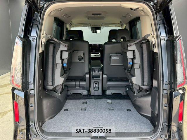 Nissan SERENA 2023-04 7509942-24
