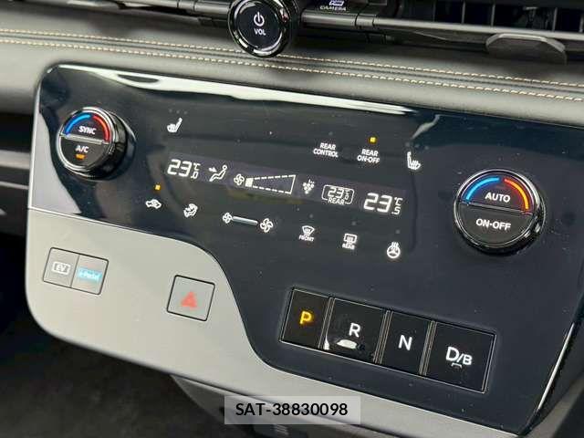 Nissan SERENA 2023-04 7509942-5