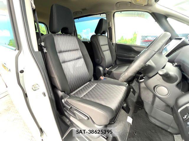 Nissan SERENA 2021-10 7502726-7