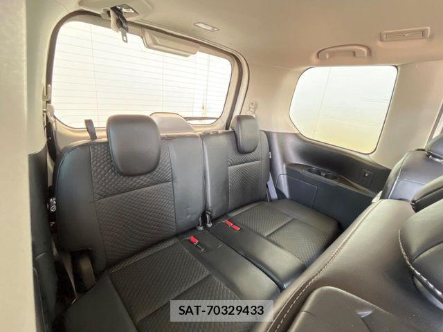 Nissan SERENA 2020-12 7502741-10
