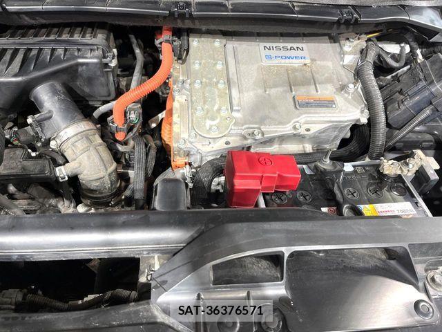 Nissan SERENA 2019-02 7502737-17