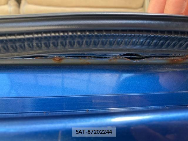 Nissan SERENA 2006-07 7509961-19