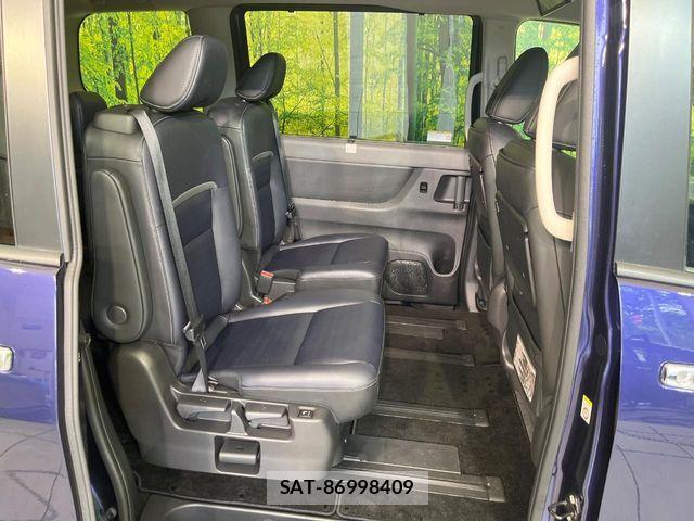Nissan SERENA 2023-11 7502712-9