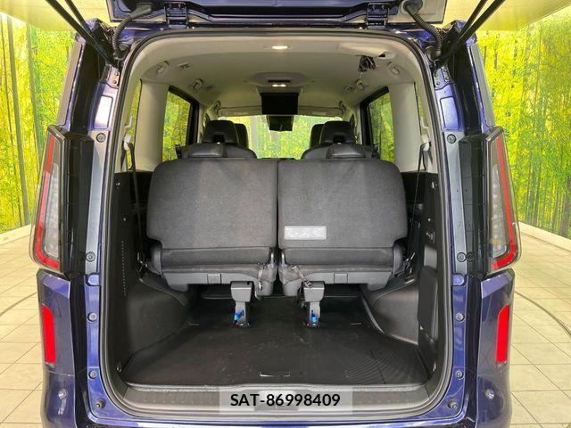 Nissan SERENA 2023-11 7502712-11