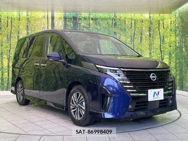 Nissan SERENA 2023-11 7502712-17
