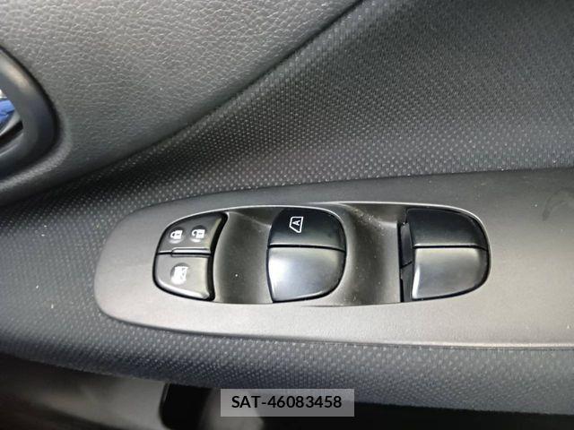 Nissan SERENA 2014-01 7502747-8
