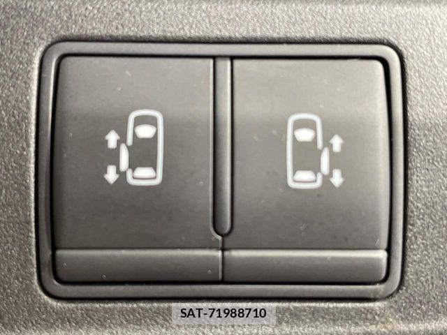 Nissan SERENA 2018-03 7502739-2