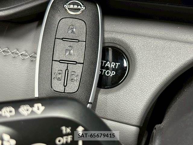 Nissan SERENA 2023-08 7502714-12
