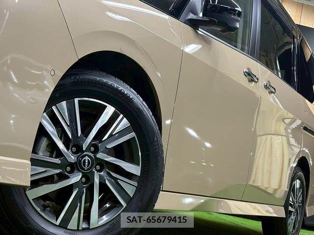 Nissan SERENA 2023-08 7502714-15