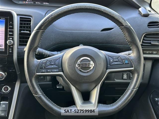 Nissan SERENA 2016-12 7502743-17