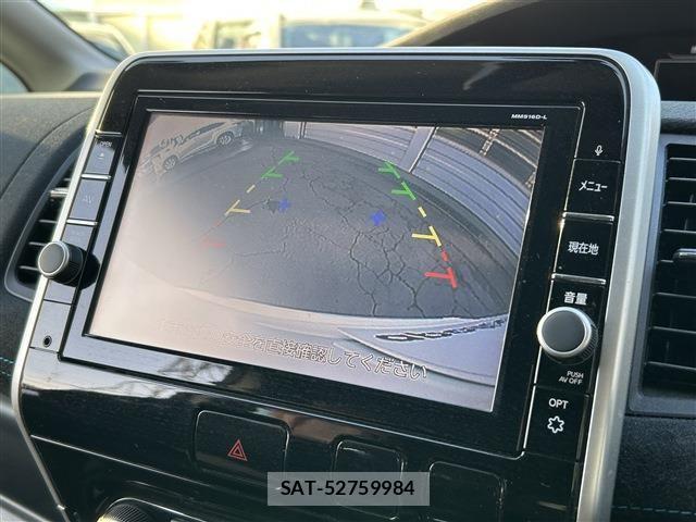 Nissan SERENA 2016-12 7502743-20