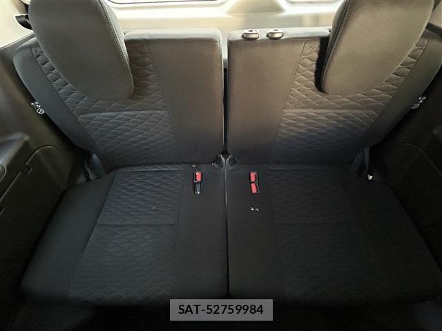 Nissan SERENA 2016-12 7502743-25