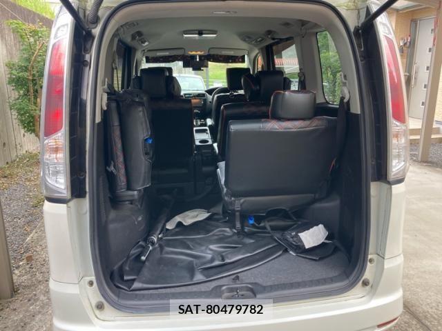Nissan SERENA 2011-11 7509967-7