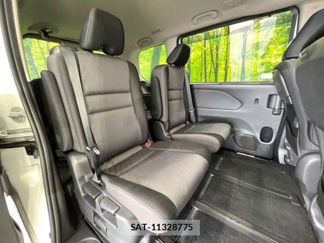 Nissan SERENA 2021-04 7502738-7
